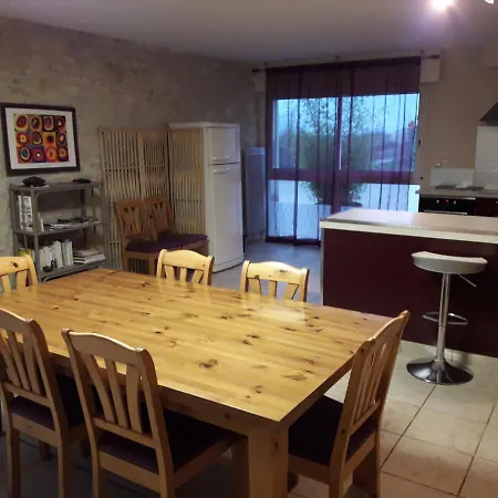 L'en Haut Des Vignes 3* Mérignac