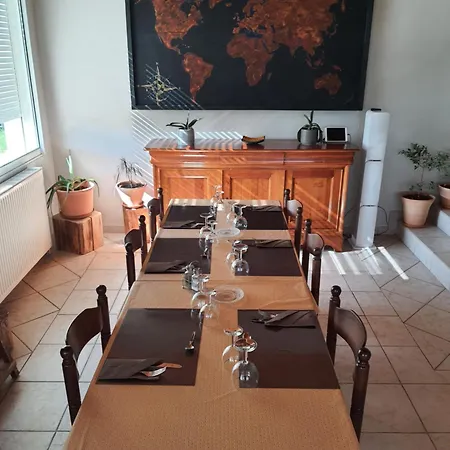 L'en Haut Des Vignes Frühstückspension 3*